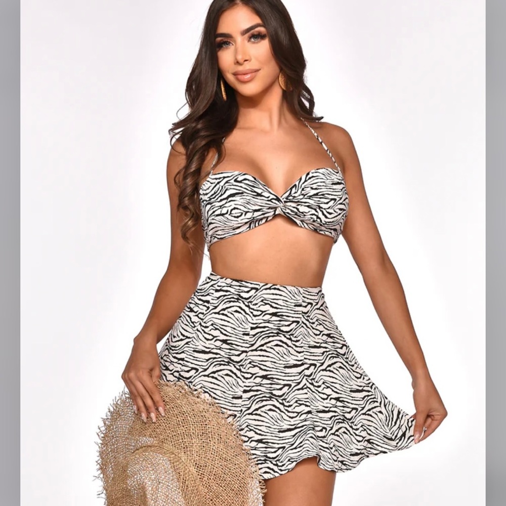 Black and white skirt set from the boutique
